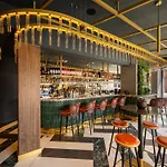 Indigo By Ihg Hotel 4*