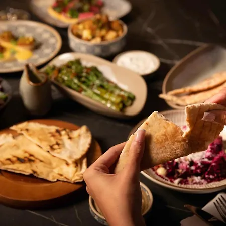 Indigo By Ihg מלון