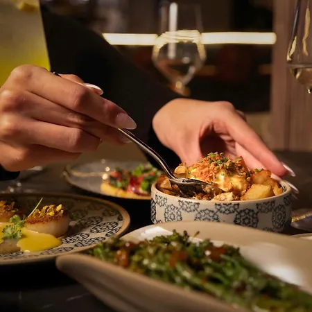 Indigo By Ihg מלון לידס