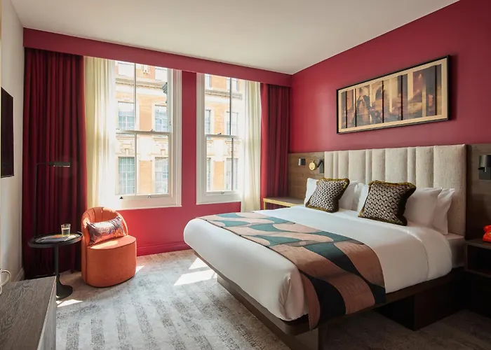 Indigo By Ihg 4* Лидс