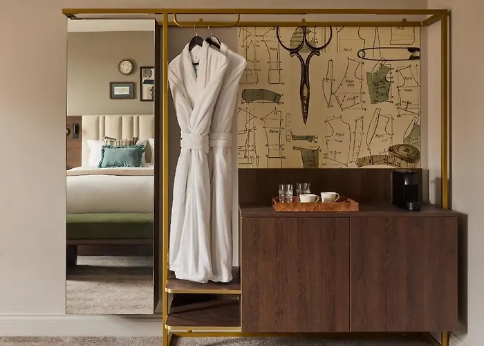 Indigo By Ihg Лидс